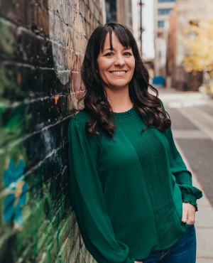 Portrait photo of Jasmine Bauer